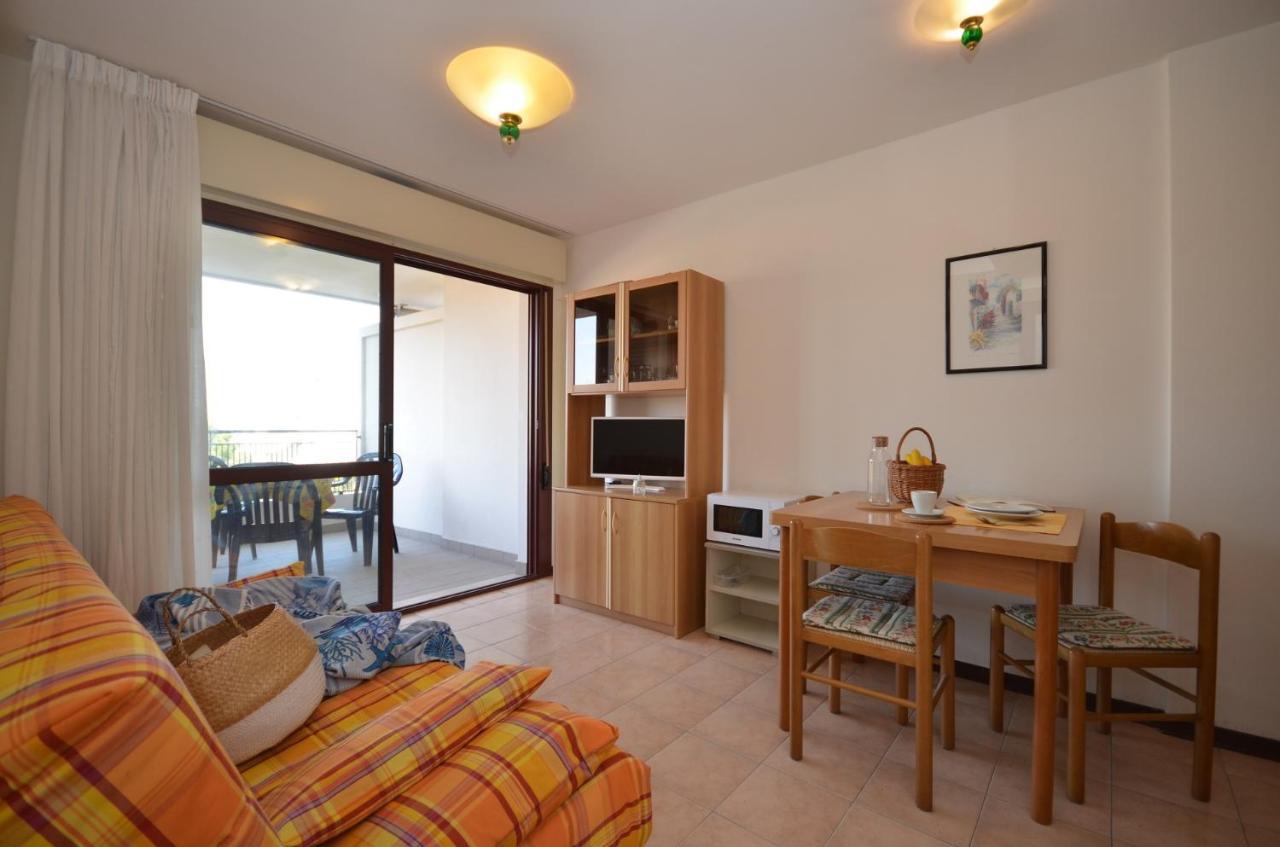 Residenza Porta Del Mare Apartment Lignano Sabbiadoro Exterior foto