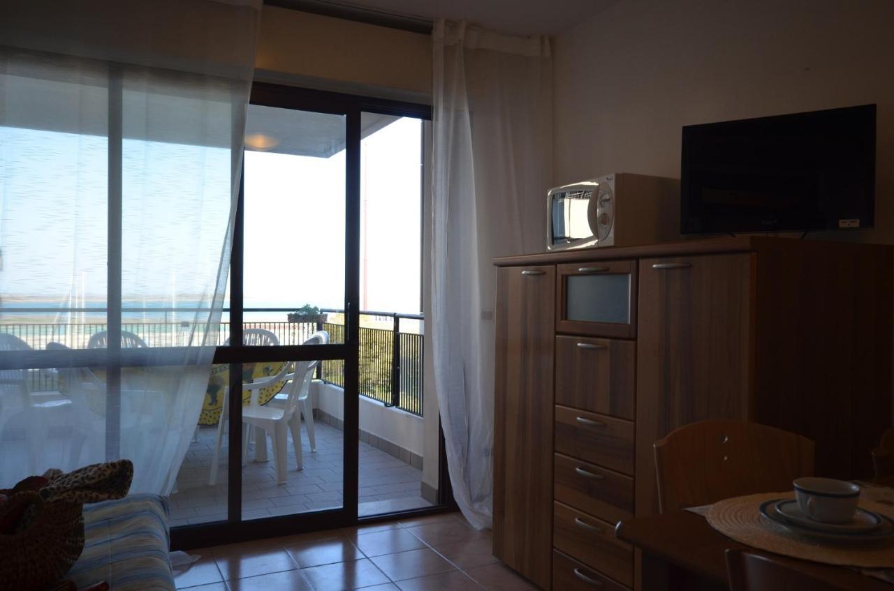 Residenza Porta Del Mare Apartment Lignano Sabbiadoro Exterior foto
